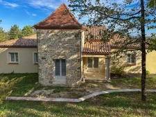 Propriete à vendre 5 pièces MAUROUX (46) maison de 155m2 habitables avec piscine sur terrain de 5499m2