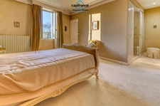Maison à vendre 6 pièces  de 165m2 habitables sur terrain de 770m2 avec piscine et garage