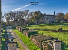 8-room property for sale, 220m2 chalet - horse stalls - outbuildings on 7 hectares of land