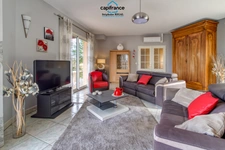 Property for sale, 6 rooms, PENNE D'AGENAIS (47). House of 175m2 of living space + basement on 5245m2 of land.