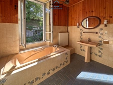 House for sale, 9 rooms, FUMEL (47). House with 200m2 of living space on a plot of 880m2.