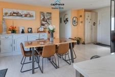 House for sale, 5 rooms, 123 m2 of living space on 800 m2 of land with swimming pool 