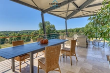 Propriete à vendre 10 pièces proche de VILLEREAL (47) de 500m2 habitables et de 3,85 ha de terrain