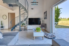 Maison à vendre 6 pièces maison de 180m2 habitables sur un terrain clos de 7315m2