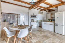 Propriete à vendre 5 pièces PUJOLS (47) Maison de 135m2 sur 6144m2 de terrain et piscine