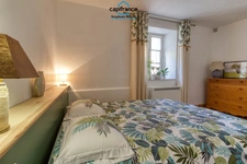 House for sale 7 rooms PUY L'EVEQUE (46) House + guest house + barn on land of 953m2