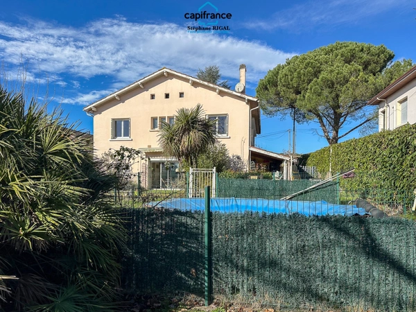 Maison à vendre 8 pièces CONDEZAYGUES (47) de 164m2 habitables et 1490 m2 de terrain clos