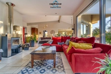 Propriete à vendre 6 pièces SALLES (47) Maison de 190 m2 sur 8922m2 de terrain