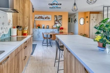 House for sale, 5 rooms, 123 m2 of living space on 800 m2 of land with swimming pool 