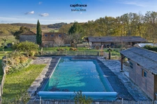 8-room property for sale, 220m2 chalet - horse stalls - outbuildings on 7 hectares of land