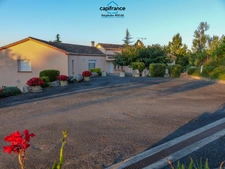 Property for sale, 6 rooms, PENNE D'AGENAIS (47). House of 175m2 of living space + basement on 5245m2 of land.
