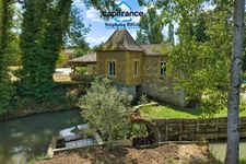 Propriete à vendre 6 pièces PAULHIAC (47) propriété de 265m2 comprenant maison, moulin et dépendances