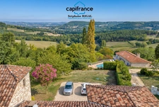 Propriete à vendre 5 pièces PUJOLS (47) Maison de 135m2 sur 6144m2 de terrain et piscine