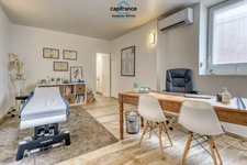 Dpt Lot et Garonne (47), à vendre FUMEL maison de ville P6 de 130 m² - Parcelle de 135m² 