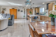 House for sale, 5 rooms, 123 m2 of living space on 800 m2 of land with swimming pool 