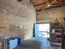 House for sale 7 rooms PUY L'EVEQUE (46) House + guest house + barn on land of 953m2