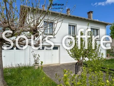 House for sale 5 rooms MONTAYRAL (47) House of 100m2 on land of 570m2