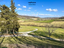 Property for sale 12 rooms, 420m2 + 100m2 living space on 18ha of land