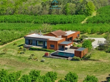 Propriete à vendre 6 pièces MONSEGUR (47) Maison de 170m2 environ sur 2500m2 de terrain
