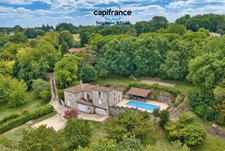 Propriete à vendre 5 pièces PUJOLS (47) Maison de 135m2 sur 6144m2 de terrain et piscine