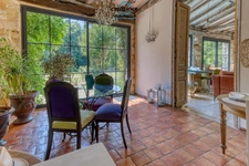 Propriete à vendre à Beaumontois en Périgord, Maison et gîte de 340m2 habitables sur 1,7ha avec piscine