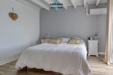 Propriete à vendre 9 pièces MONTAYRAL (47) 190m2 habitables sur terrain de 6689m2 avec piscine
