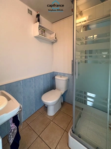 House for sale in MONTAYRAL (47), 8 rooms, 185 m2 on a plot of 3642 m2