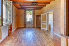 House for sale, 9 rooms, FUMEL (47). House with 200m2 of living space on a plot of 880m2.
