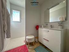 House for sale, 5 rooms, SAINT SYLVESTRE SUR LOT (47). House with 101 m2 of living space on enclosed land of 751 m2.
