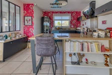 House for sale, 5 rooms, SAINT SYLVESTRE SUR LOT (47). House with 101 m2 of living space on enclosed land of 751 m2.