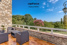 Propriete à vendre 5 pièces PUJOLS (47) Maison de 135m2 sur 6144m2 de terrain et piscine