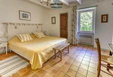 Property for sale in MONTAYRAL (47) with 10 rooms, 255m2 of living space, and 1.6 hectares of land.