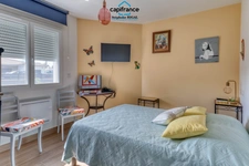 House for sale, 5 rooms, 123 m2 of living space on 800 m2 of land with swimming pool 