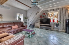 Maison en pierre à vendre 6 pièces FUMEL (47) de 120m2 environ avec piscine et garage.