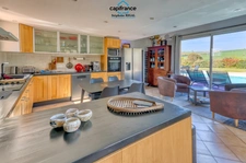 Propriete à vendre 11 pièces MONSEGUR (47) Propriété avec maison et maison d'amis de 260m2 habitables sur 12 757m² de terrain - 2 piscines