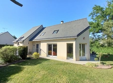 MAISON INDIVIDUELLE – 158 m² – 4 CHAMBRES - GRAND JARDIN