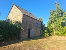 Propriete à vendre 7 pièces LE PAS (53)