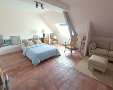 Maison de caractère avec jardin - 8 pièces - SOULGE SUR OUETTE (53)