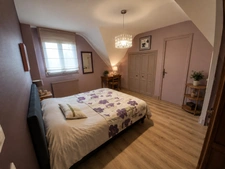 Propriété de 300m² - 4 à 5 chambres - COSMES (53)