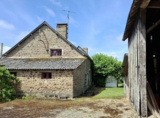 Propriete à vendre 7 pièces LE PAS (53)