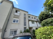 À VENDRE – Maison / immeuble de 350 m² en plein centre-ville de Laval – Fort potentiel à rénover
