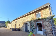 Propriété avec longère en pierres 8 pièces - 5 chambres - terrain 2,5ha