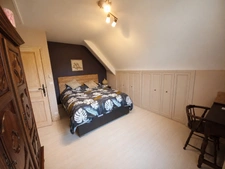 Propriété de 300m² - 4 à 5 chambres - COSMES (53)