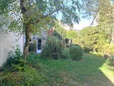 Maison de caractère avec jardin - 8 pièces - SOULGE SUR OUETTE (53)