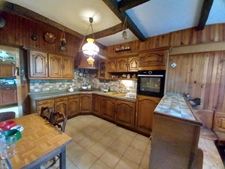 À VENDRE – Maison / immeuble de 350 m² en plein centre-ville de Laval – Fort potentiel à rénover