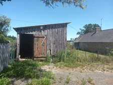 Fermette à rénover sur près de 2 hectares – Idéal projet de vie à la campagne (MONTAUDIN -53)