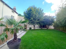 Maison de charme rénovée - Laval rive droite - 4/5 chambres - jardin - parking