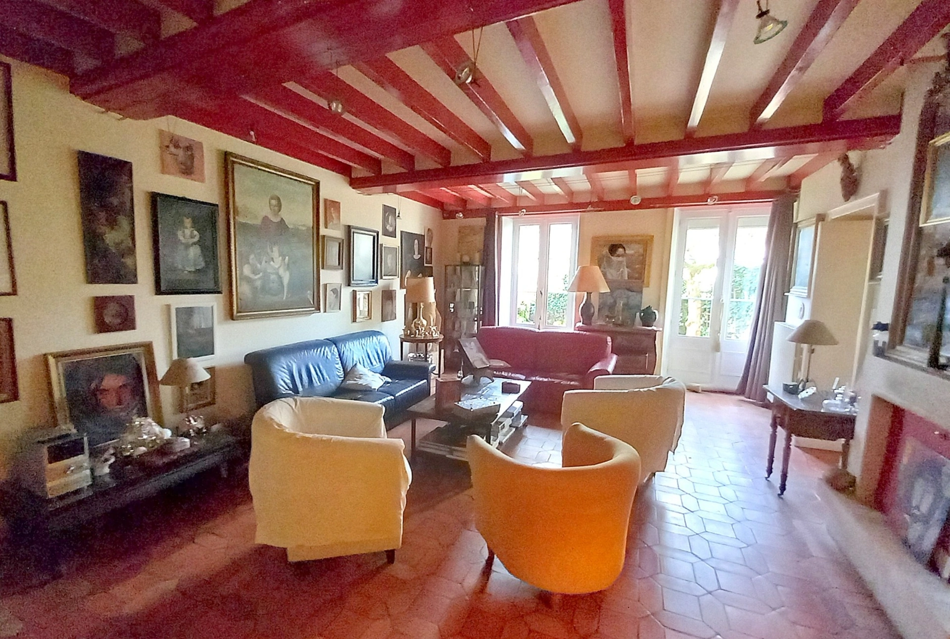 Maison 8 pièces 234 m² · à Soulge sur Ouette · 234 m² · 332 800 €