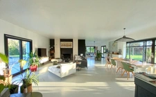 Maison d’architecte - 325 m² – Environnement privilégié – À 10 min du centre-ville