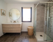 MAISON CONTEMPORAINE DE 142 m² – 4 CHAMBRES – SUITE PARENTALE AU RDC